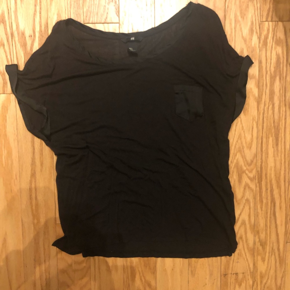 Black short sleeve blouse